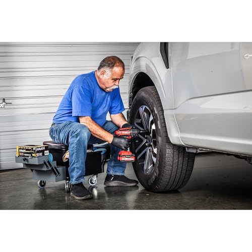 Rolling Seat with Expandable Tool Trays