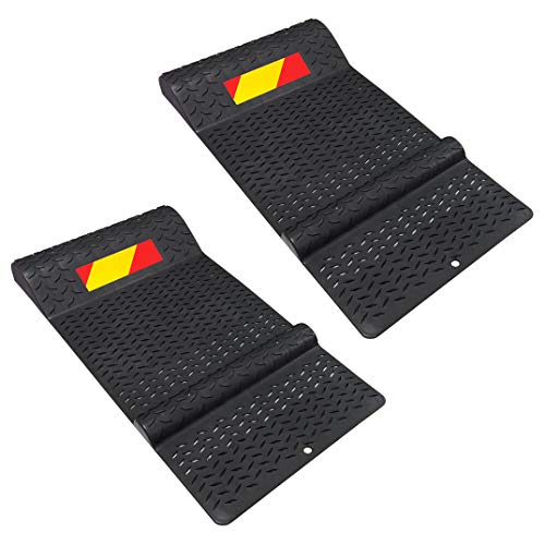 Pair of Plastic Parking Mat Guides for Garage Vehicles