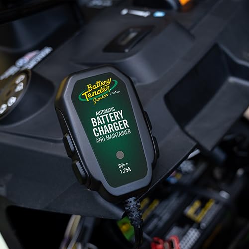 Junior 8V 1.25 AMP Car Battery Charger and Maintainer