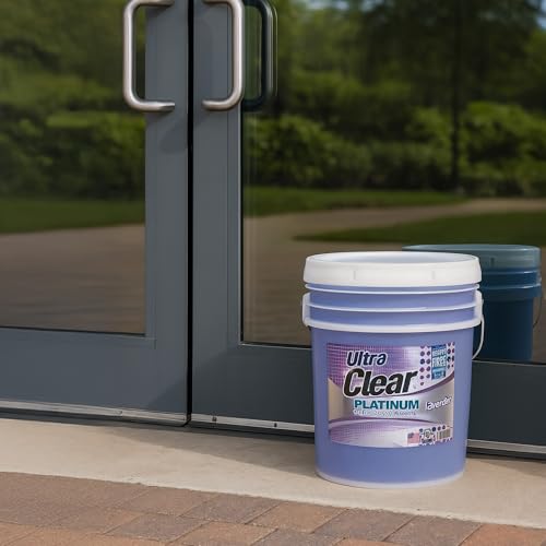 Ultra Clear Platinum Glass Cleaner (128 Fl Oz)