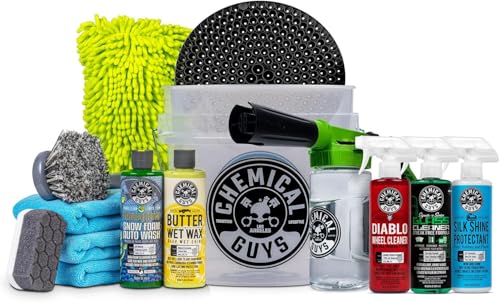 14 Piece Arsenal Builder Car Wash Kit with Foam Blaster 6