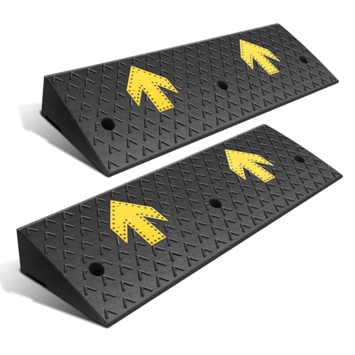 2pcs 4.5" Rise Rubber Arrow Curb Ramp Heavy Duty Loading Threshold Ramp 37.4" W x 11.8" D x 4.5" H for Loading Dock
