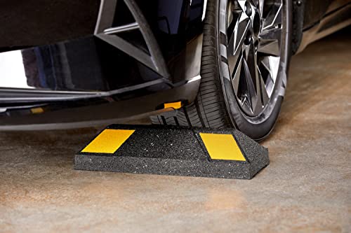Heavy Duty Rubber Parking Stop Durable Easy to Install Reflective Parking Curb Garage Car Stopper for Indoor and Outdoor Use