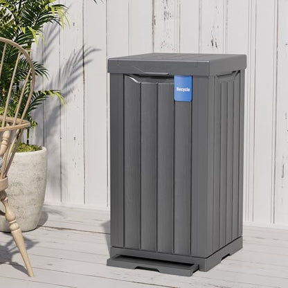 31 Gallon Outdoor Trash Can