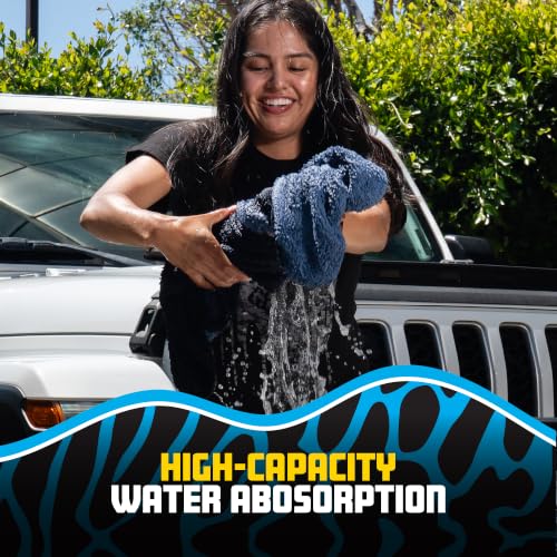 Twisted Loop Microfiber Car Drying Towel with Hand Pockets