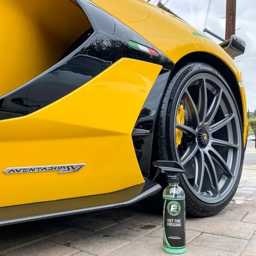 Wet Tire Dressing Spray (32 Fl Oz)