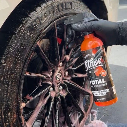 Total Wheel & Tire Cleaner (128 Fl Oz)