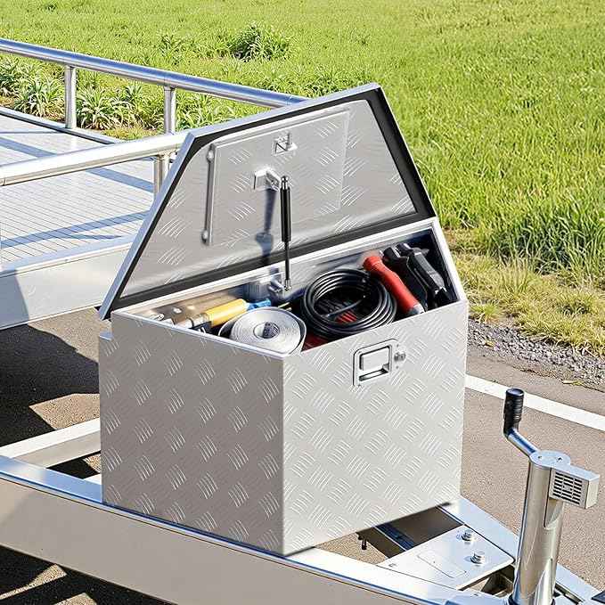 VEVOR Trailer Tongue Box, Heavy Duty Trailer Tongue Tool Box Storage Organizer with Lock & Keys, Utility Tool Chest for Pickup Truck Bed, RV, SUV, Off-Road Vehicle, Aluminum, 29" x 16.1" x 18", Silver