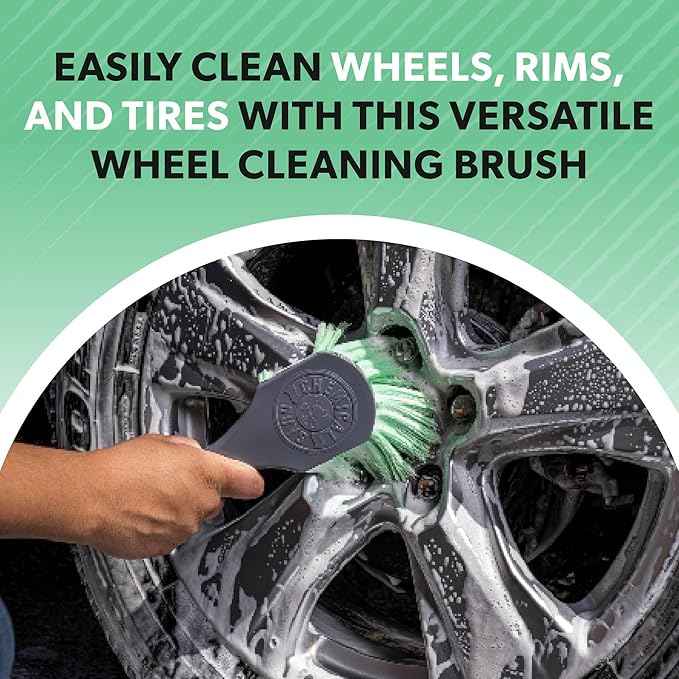 Chemical Guys Car Detailing Kit, Car Cleaning Kit with Total Interior Cleaner & Protectant, Sprayable Wheel Cleaner, Car Wash Soap, Bucket, Brushes, and Detailing Accessories - 17 Piece Wash Kit