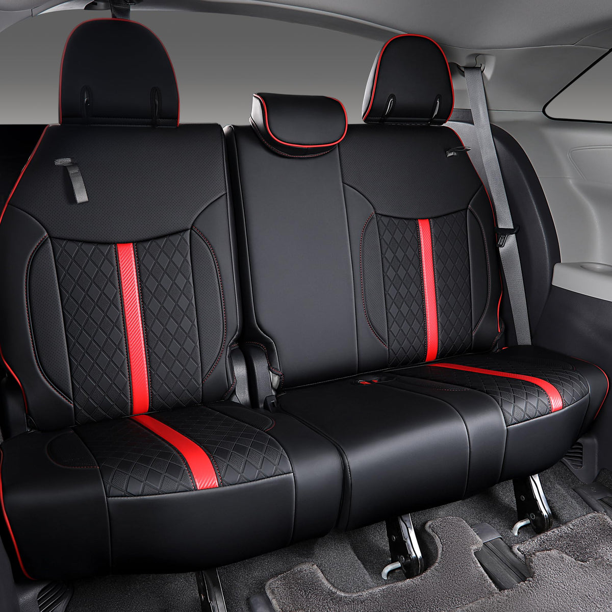 Custom Sienna Seat Covers for 2021 (Black with red Luxe / 7-seat)