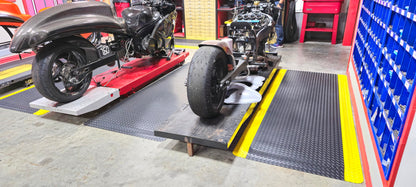 American Classic Black Yellow Diamond Plate Anti (Black/Yellow / 2' x 21')