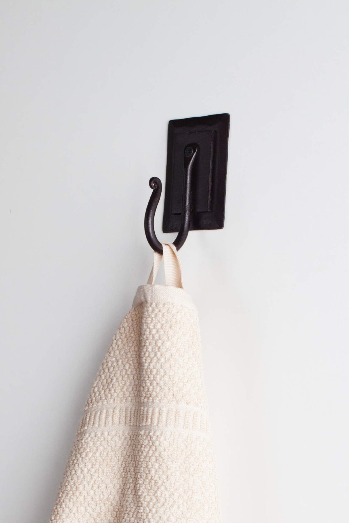 Classic Farmhouse Wall Mount Multi (J-Hook Plate)